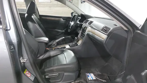 Volkswagen Passat 2.5 SPORTLINE