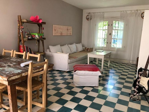 Casa - Beccar-vias/libert.