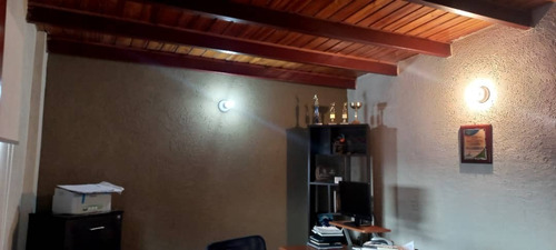 Imagen 4 de 16 de Town House