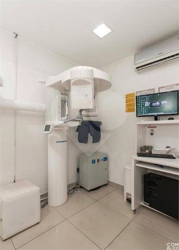 Sala Comercial No Centro De Porto Alegre Própria Para Clínica - 28-im515626