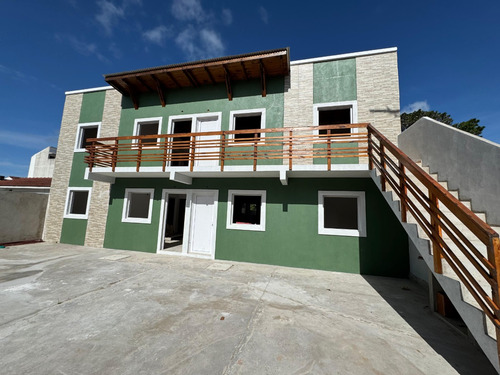 Venta Depto Tipo Casa En Mar Del Tuyu Calle 2 Entre 69 Y 70 Uf Fondo