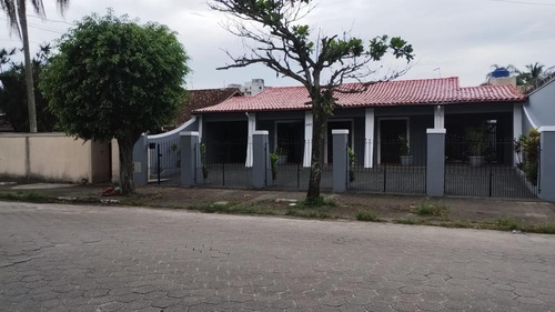 Casa Indaiá - Caraguatatuba/sp (bem Localizada)