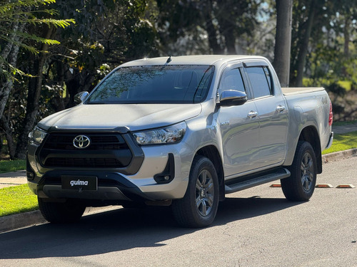 Toyota Hilux 2.8 D-4D TURBO DIESEL CD SR 4X4 AUTOMÁTICO