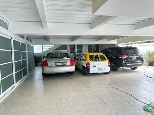 Imagen 23 de 30 de Venta De Casa En Puerto Cancun Frente A Canal