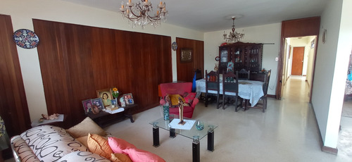 Imagen 2 de 10 de Se Vende Casa 360 Mts El Llanito. Ec