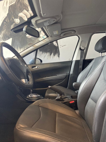 Imagen 14 de 25 de Peugeot 308 Feline Tiptronic 2016