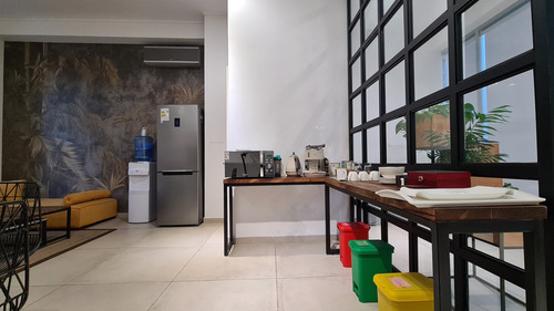 Arriendo Oficina-local En Nueva Las Condes
