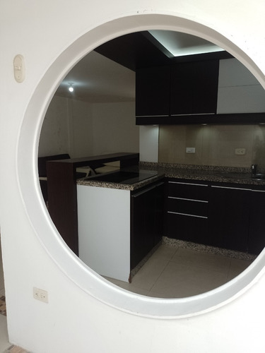 Imagen 4 de 22 de En Alquiler Casa Moderna Amoblada. Av. La Guayana San Cristobal