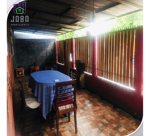 Casa Con Amplio Terreno, En La Comuna El Bosque