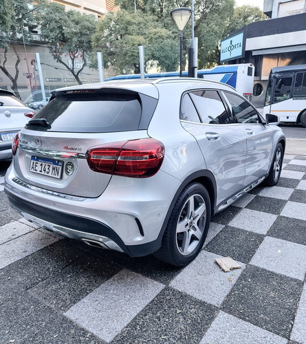 Mercedes-Benz Clase GLA 250 4matic
