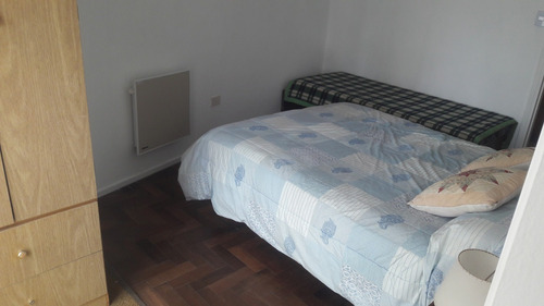 Imagen 3 de 18 de Departamento De 2 Ambientes Bolívar Esq Güemes
