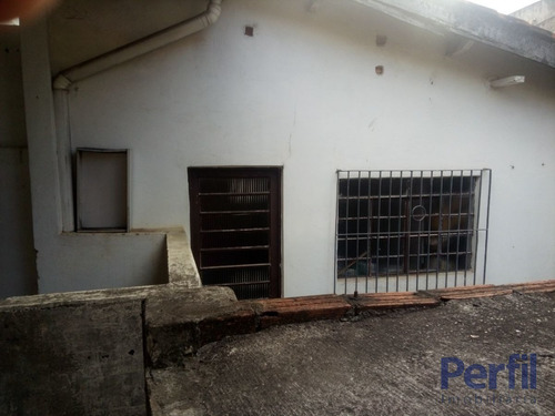 Imagem 9 de 10 de Casas - 3 Dormitórios - 2152