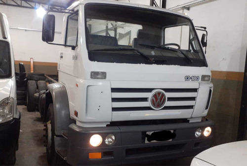 Imagen 4 de 9 de Volkswagen 13-180 / 2004