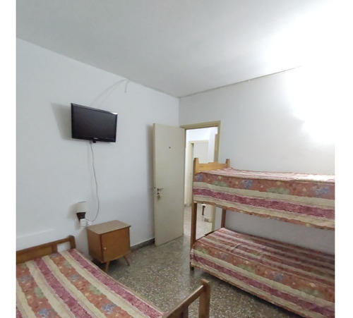 Hostería Con Casa De 3 Ambientes A La Venta - ¡ideal Inversores!