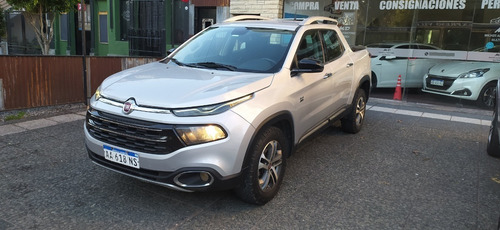 Imagen 17 de 19 de Fiat Toro 2.0 Volcano 4x4 At