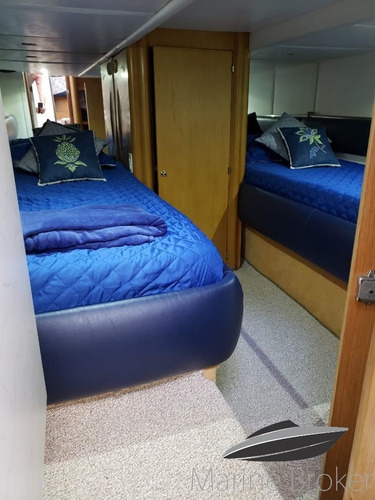 Imagem 10 de 15 de Lancha Tango 46 - Ano 2001 Ñ Ferretti Phantom Intermarine