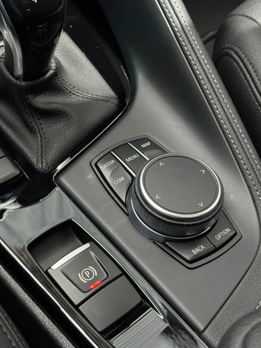 BMW X1 SDRIVE20i 2.0 TURBO 4X2 AUTOMATICA BLINDADA
