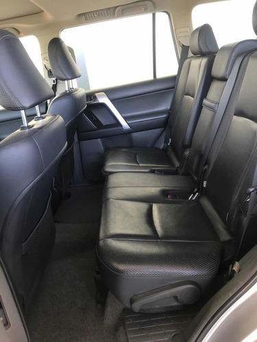 Toyota Land Cruiser 4.0 Prado Vx At 2011