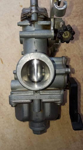 Imagem 3 de 4 de Carburador Crf230 . Cbx200 Strada