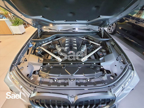 X7 4.4 V8 Gasolina M60i Steptronic