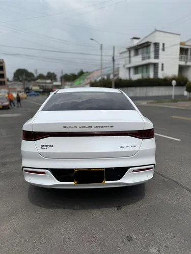 BYD Quin Plus 1.5 Dm-I