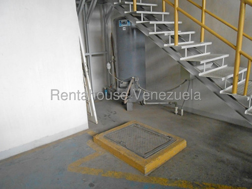#*25-18248 Estupendo Galpón Semicerrado De 449 Mt2, Zona Centro Oeste, Barquisimeto, Lara. Adelaida Armeya