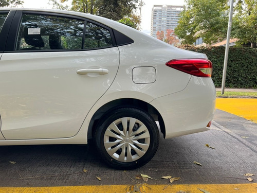 Imagen 12 de 15 de Toyota Yaris Gli
