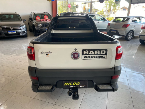 Fiat Strada 1.4 Hard Working Flex 2p