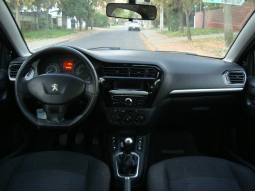 Peugeot 301 Vti 1.6 MT año 2017