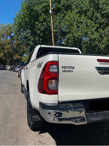 Imagen 12 de 25 de Toyota Hilux 2021 2.8 Cd Srx 177cv 4x4 At