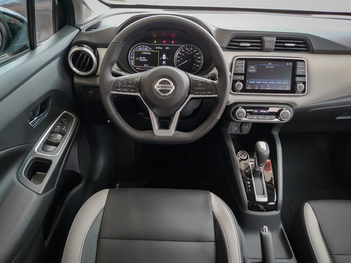 Imagem 13 de 14 de Nissan Versa Exclusive 1.6 (flex) (aut)