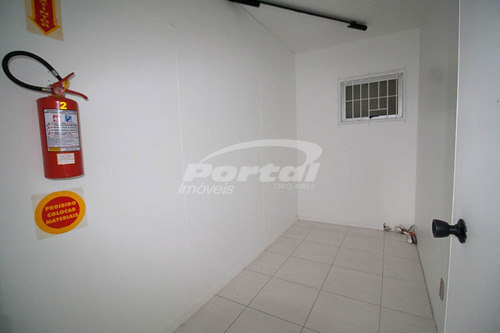 Imagem 8 de 9 de Sala Comercial Próximo Ao Centro Clínico Blumenau No Garcia - 35711900l