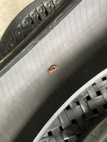 Pneus 120/70/17 E 180/55/17 Bridgestone Usados Bons Hornet (Usado)