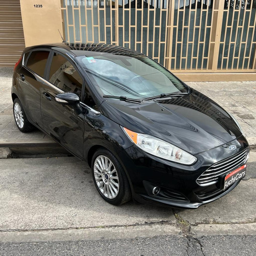 Imagen 3 de 25 de Ford Fiesta Kinetic Design 1.6 Titanium Powershift 120cv
