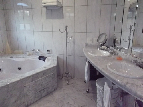Imagem 26 de 30 de Casa Para Venda, 7 Dormitórios, Não Informado - Itapecerica Da Serra - 125