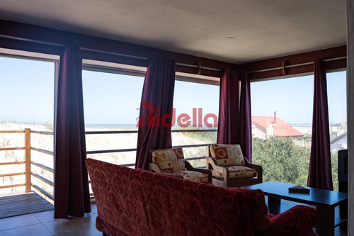 Venta De Casa En Primera Linea Al Mar, Punta Del Diablo