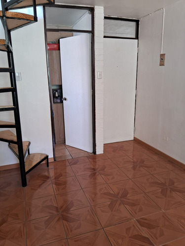Departamento En Ñuñoa 4 Dormitorios Y 2 Baños