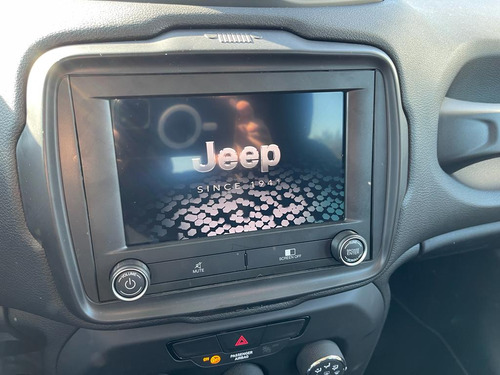 Imagen 8 de 18 de Jeep Renegade 1.8 4x2 Sport At 2023