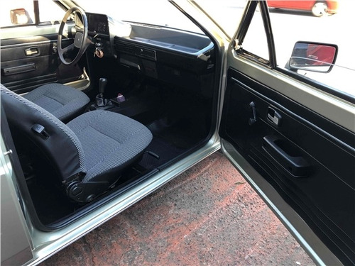 Volkswagen Voyage 1.6 Ls 8v Gasolina 2p Manual
