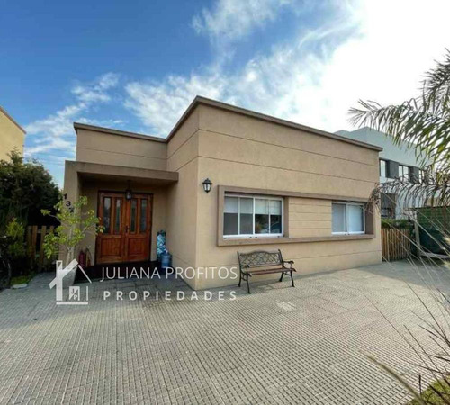 Casa En Barrio Cerrado Los Troncos Berazategui