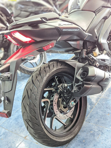Imagen 10 de 15 de Bajaj Dominar 400 Ug 0km 12 Cuotas Sin Interes En Negro