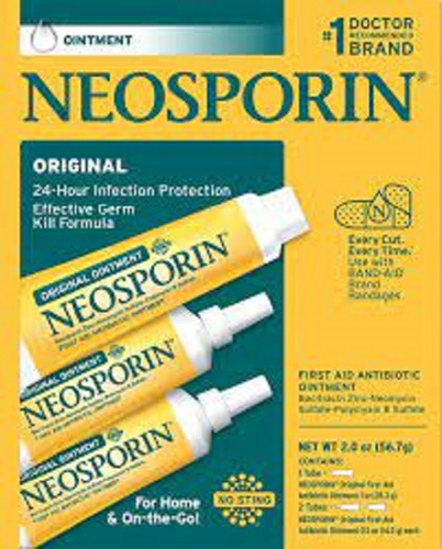  Pomada cicatrizante para corpo Johnson & Johnson Altamente Concentrada Neosporin en tubo de 56mL/56g neutra - kit x 3 unidades