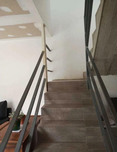 Imagen 5 de 12 de Casa Venta 3 Dormitorios 2 Baños 1 Cochera 1 Patio Y Pileta 278 Mts 2 Totales - Villa Elvira