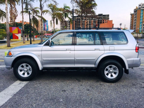 Imagen 3 de 10 de Mitsubishi Montero Sport Gls 2008 4x4 Automático