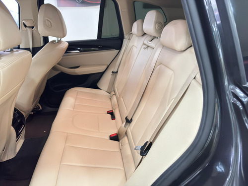 BMW X3 2.0 sDrive20iA At