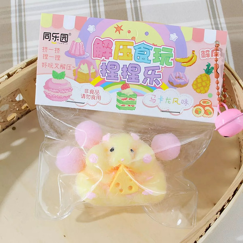 2 Juguetes De Peluche Squeeze Hamster Y 2 X Cat Scratch Para