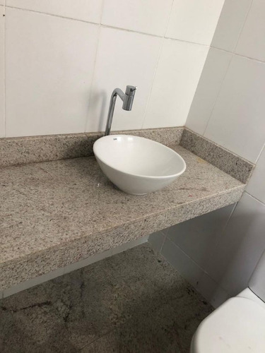 Imagem 20 de 25 de Ótimo Apartamento 03 Quartos Bairro Castelo ! - 3867