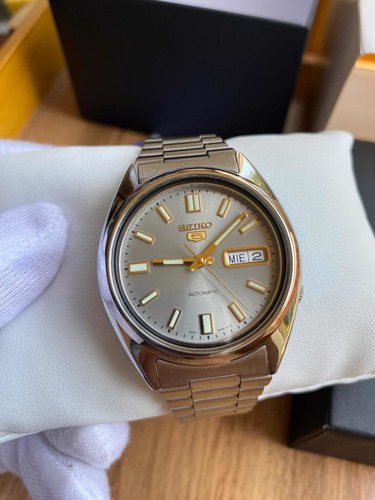 Imagen 4 de 10 de Reloj Seiko 5