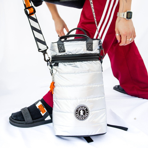 Imagen 9 de 10 de Mochila Matera Diamond Pop Plateado