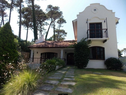 Venta Casa 3 Dormitorios, San Rafael, Punta Del Este